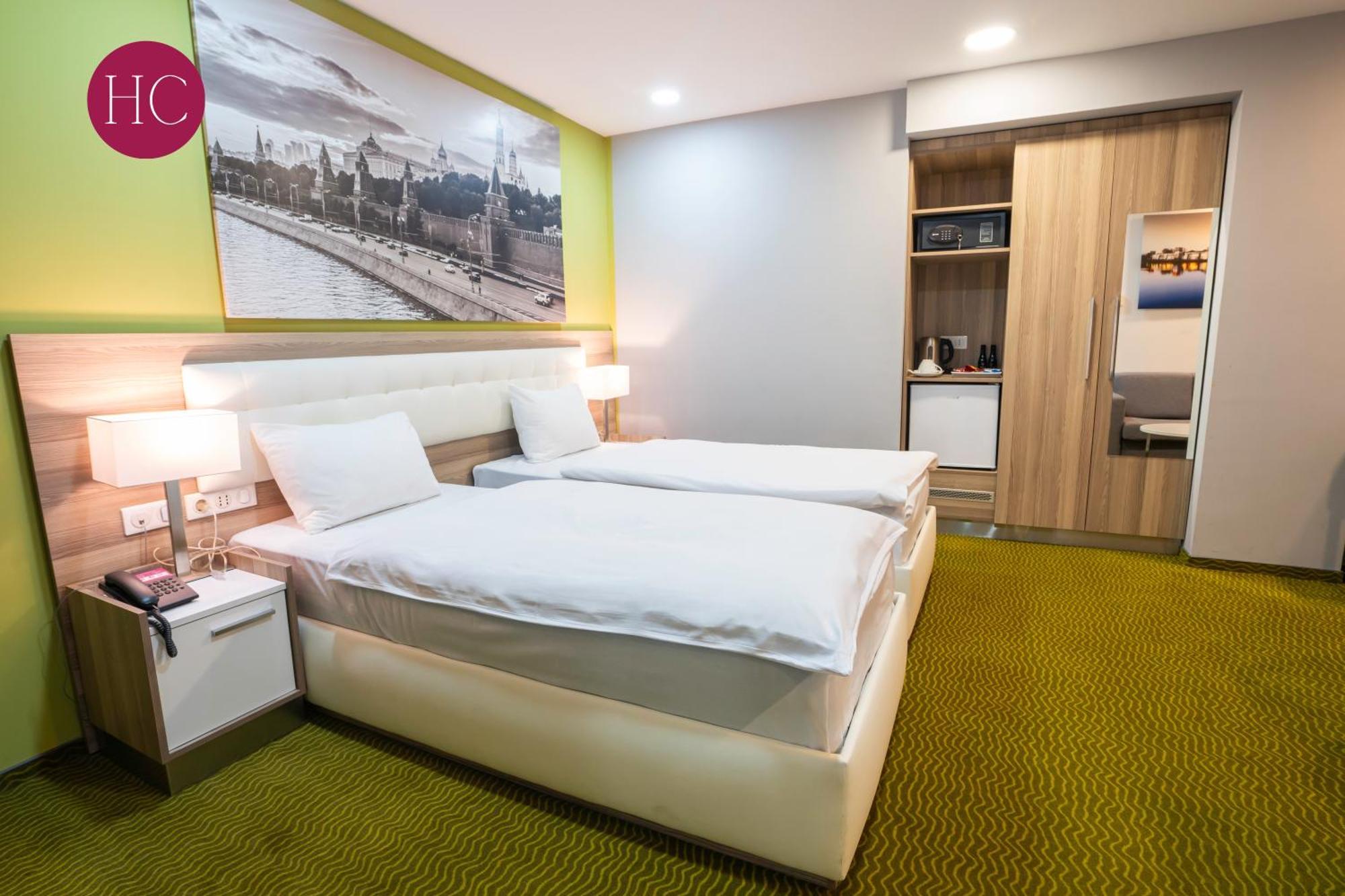 Central Hotel, Fitness And Spa Vinica Zewnętrze zdjęcie